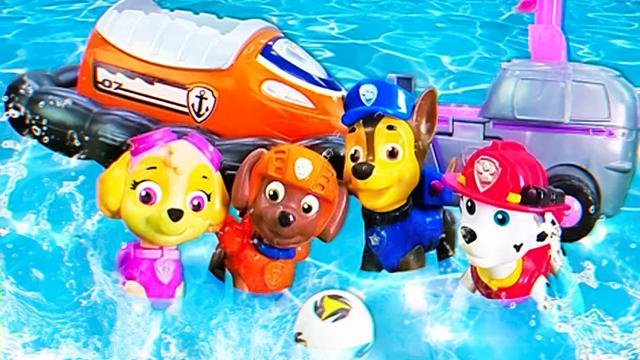 Slime Video| Skye vs chase paw patrol mixing makeup